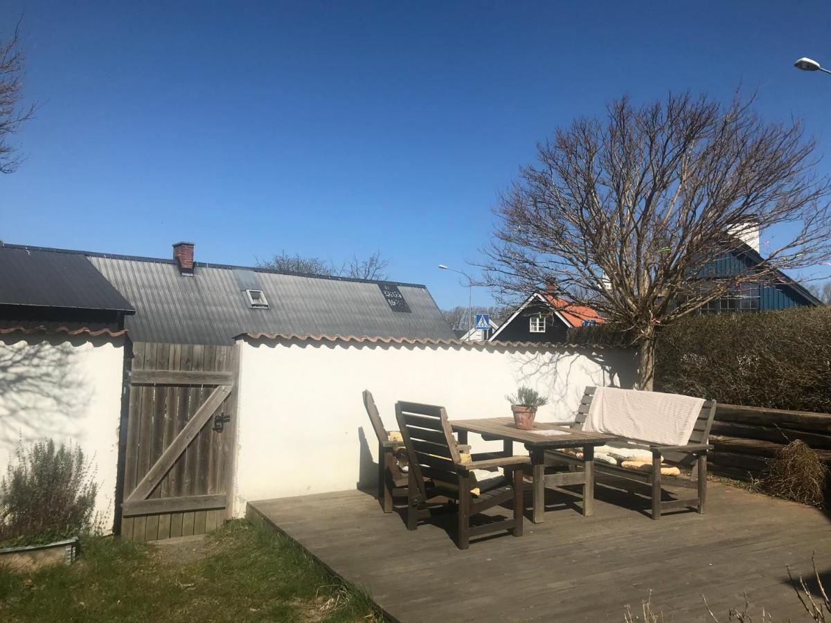 Villa Botanikerns Hus à Löderup Extérieur photo