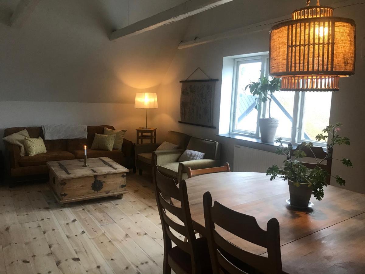 Villa Botanikerns Hus à Löderup Extérieur photo