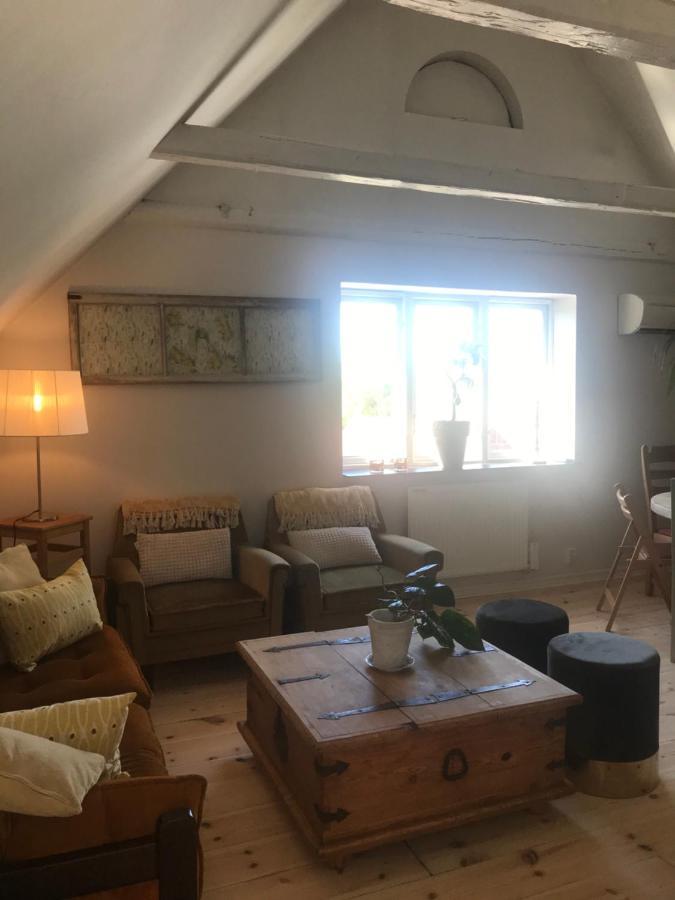 Villa Botanikerns Hus à Löderup Extérieur photo